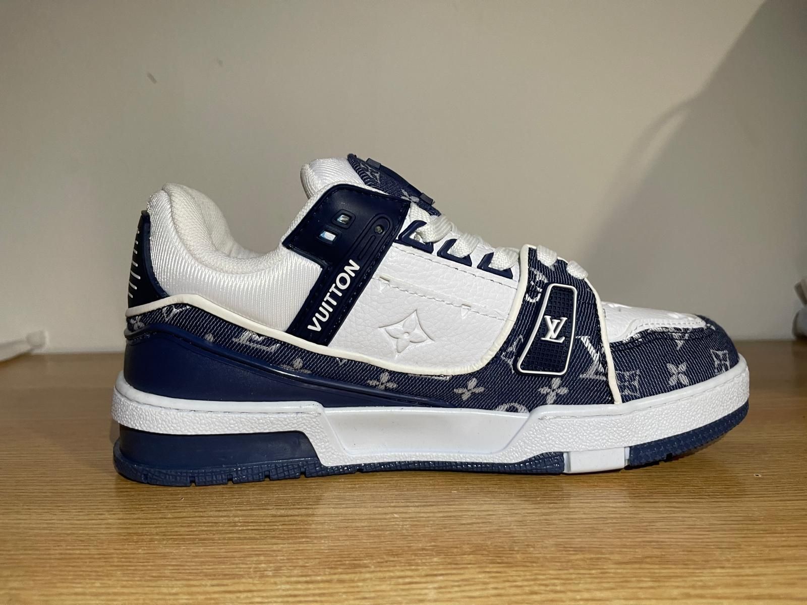 ‼️ Louis Vuitton Trainer - DOAR 299 LEI