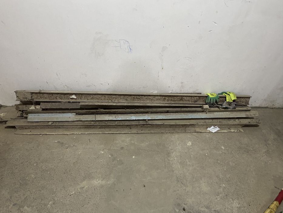 Продаетса уголник