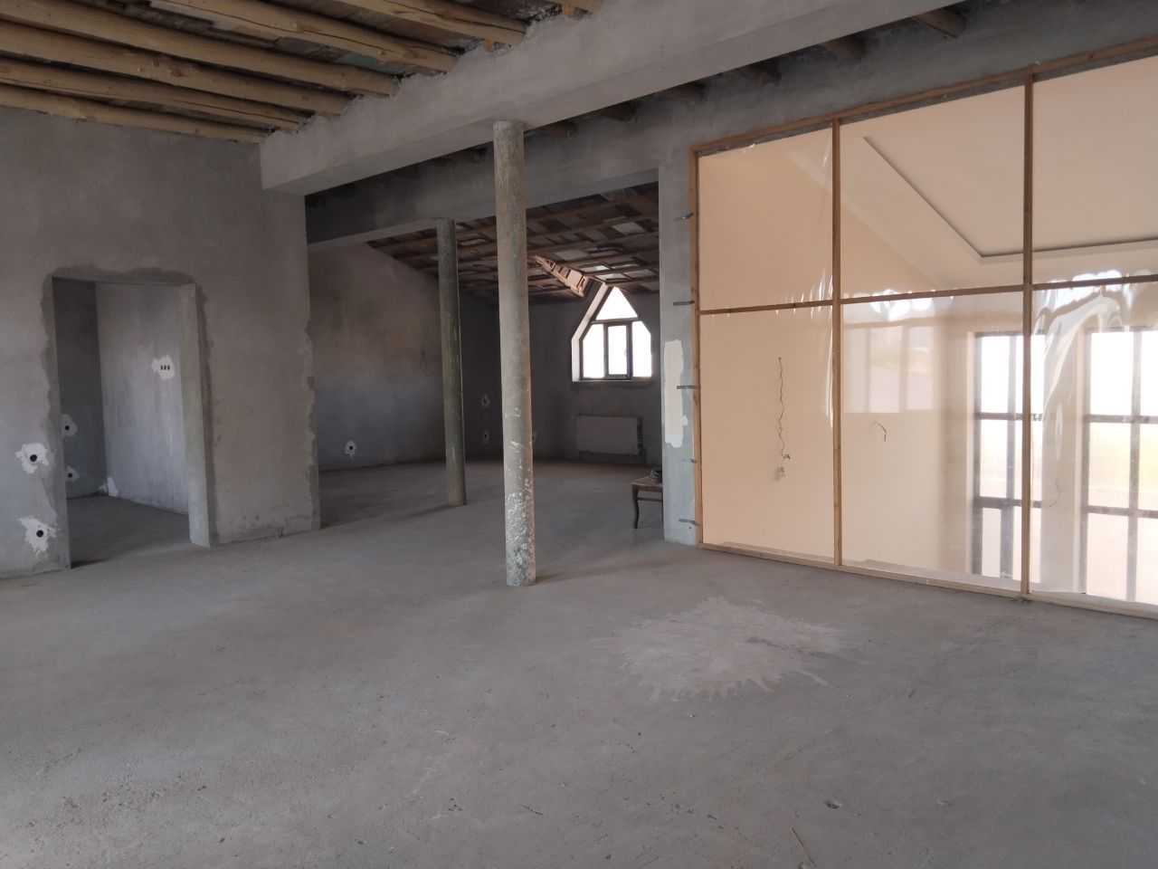 Uchtepa katta qani 4-tor 32A xonadon