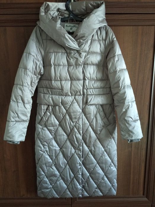 Продам пуховик женский