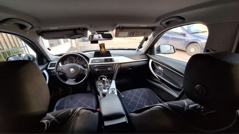 Vând BMW F30 2012