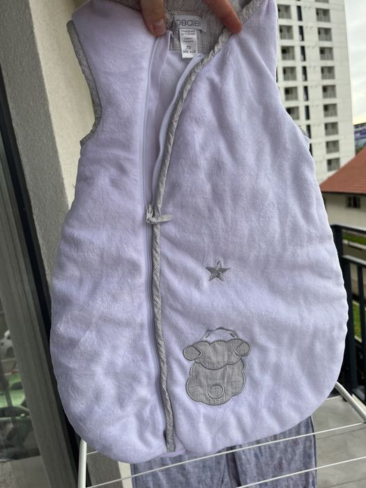 sac de dormit  70 cm NOU