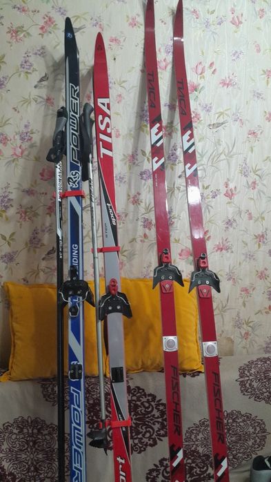 Детские беговые лыжи и ботинки