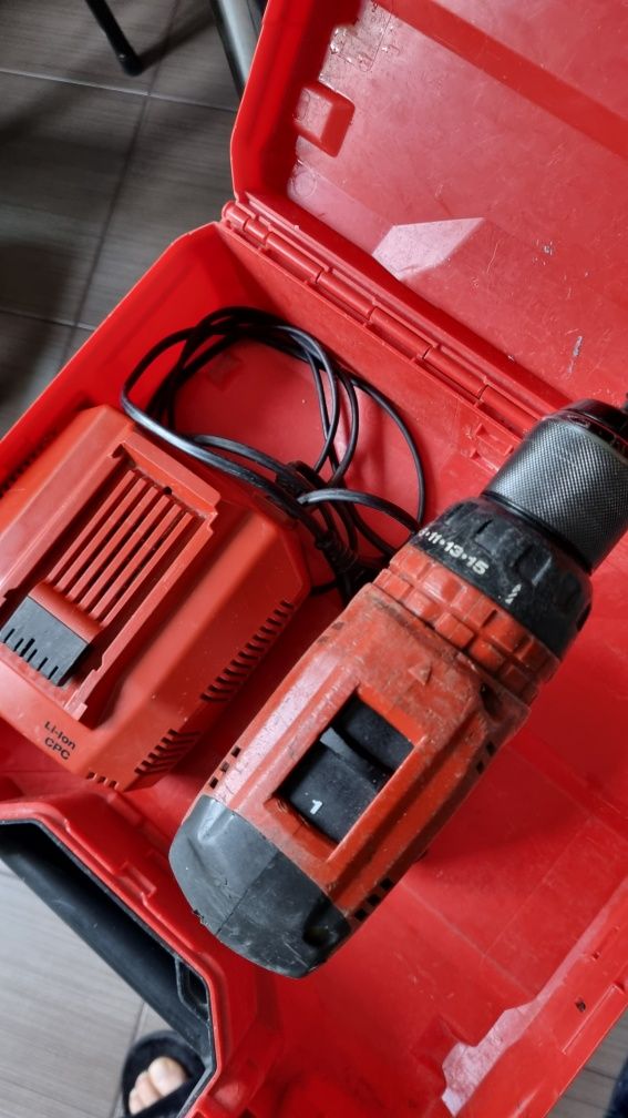 Bormasină hilti profesională