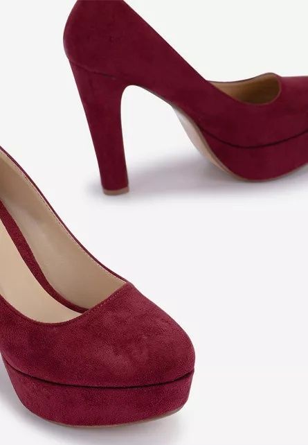 Официални обувки на ток цвят бордо НОВИ