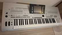Vand Orga Yamaha Tyros 3