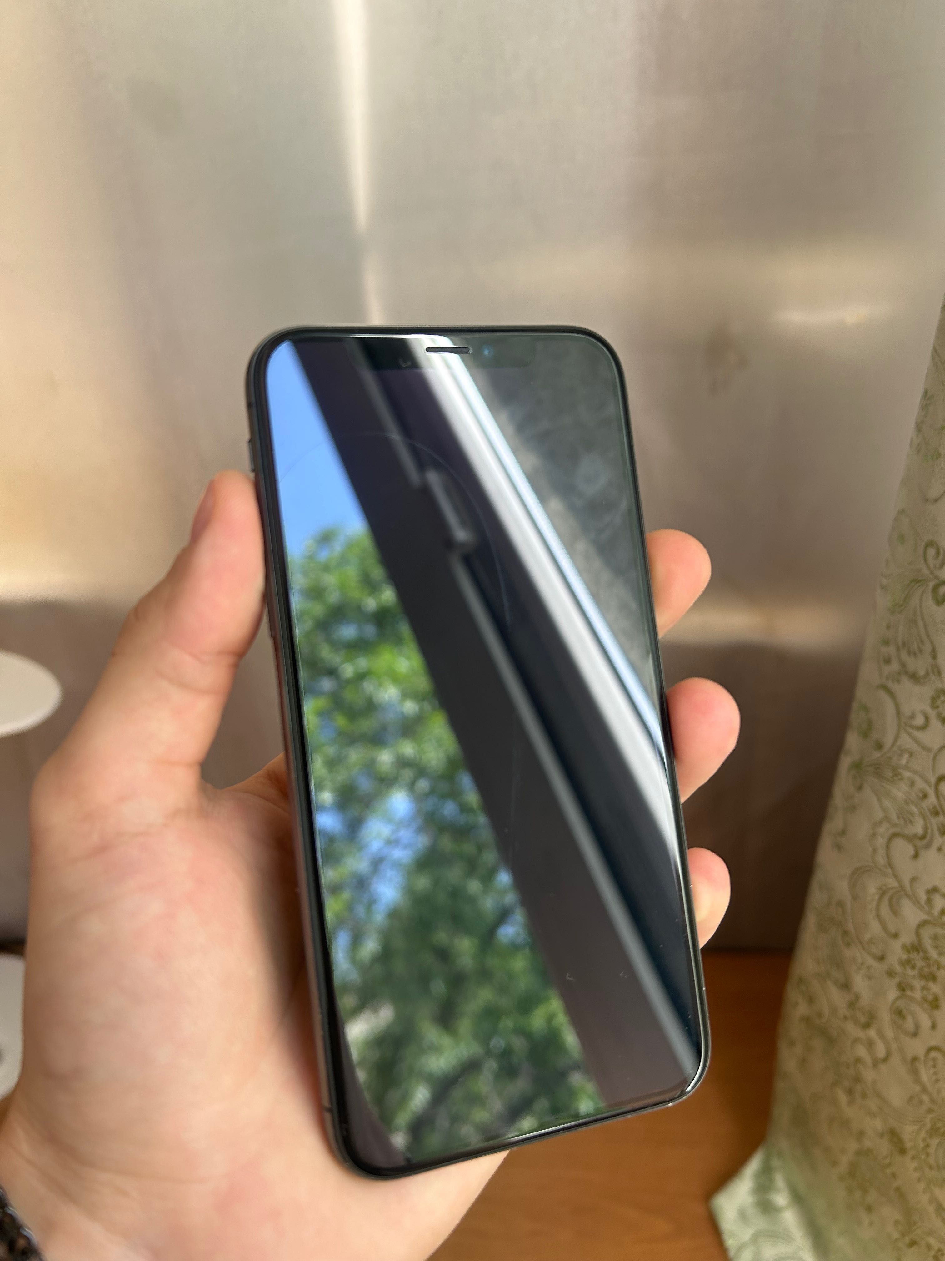 Iphone XS серый цвет