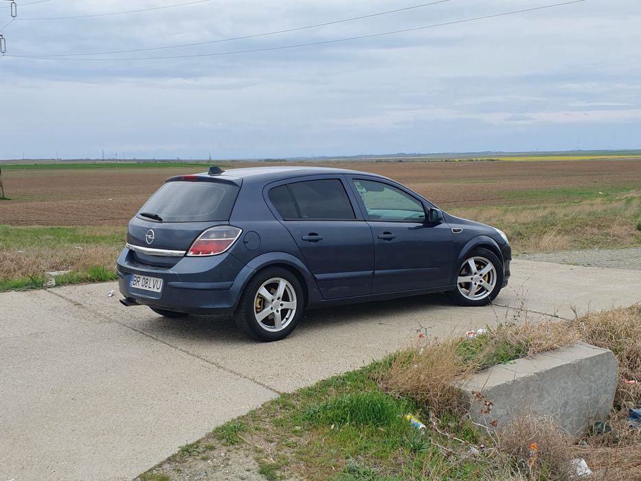 Vând opel astra H 1.3 CDTI