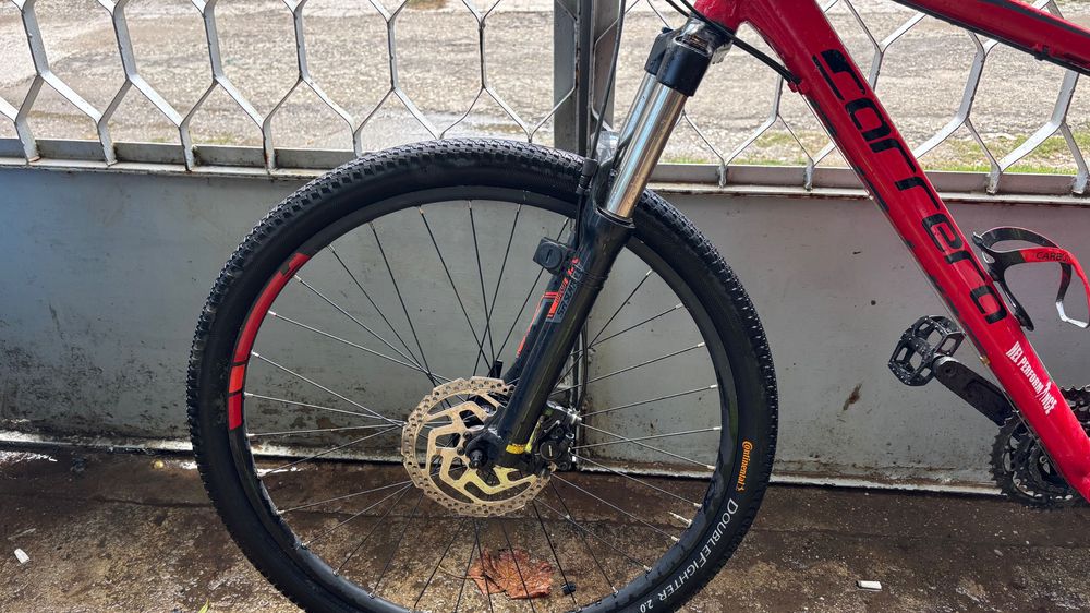 Продавам колело carrera kraken 27.5 red 2021