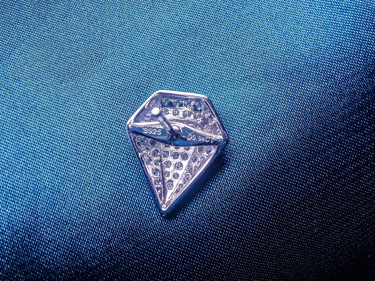 Cercei cu moissanite