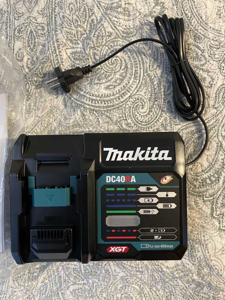 зарядно макита makita dc40ra