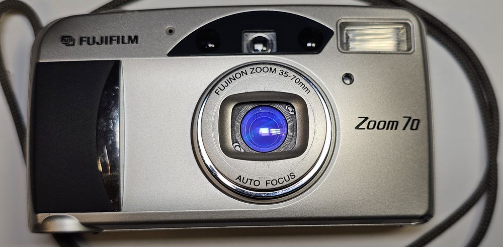 Aparat film Fujifilm zoom 70 - point&shoot 35mm