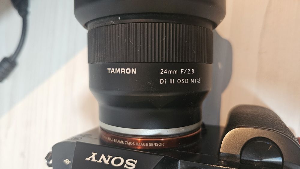 Sony A7 full frame cu Tamron 24mm f2.8 13000+ cadre