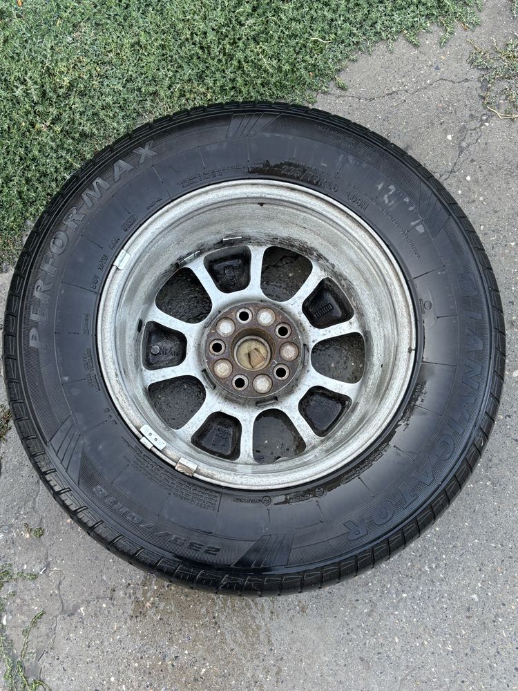 Шины и диски Mazda Tribute. R16