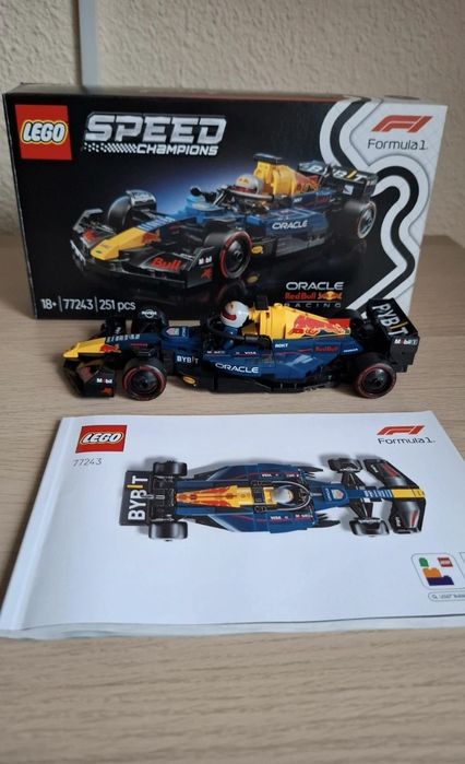 LEGO Speed Champions 77243: F1 Oracle Red Bull Racing RB20