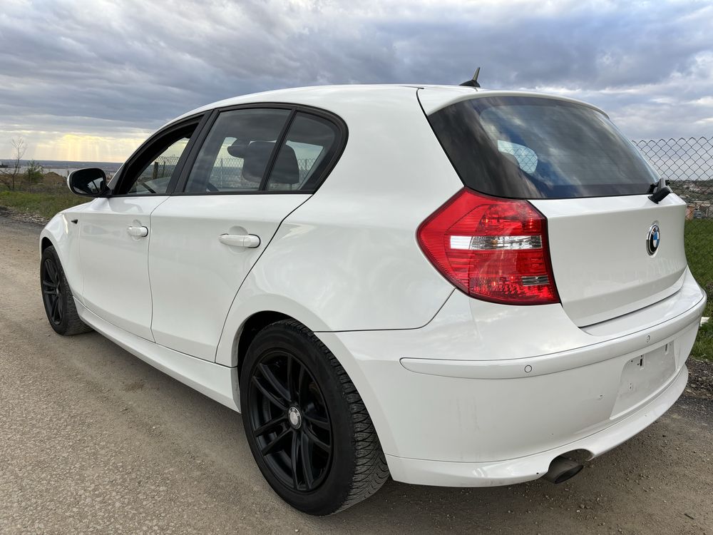 BMW 116D-2010-climatronic,scaune incalzite