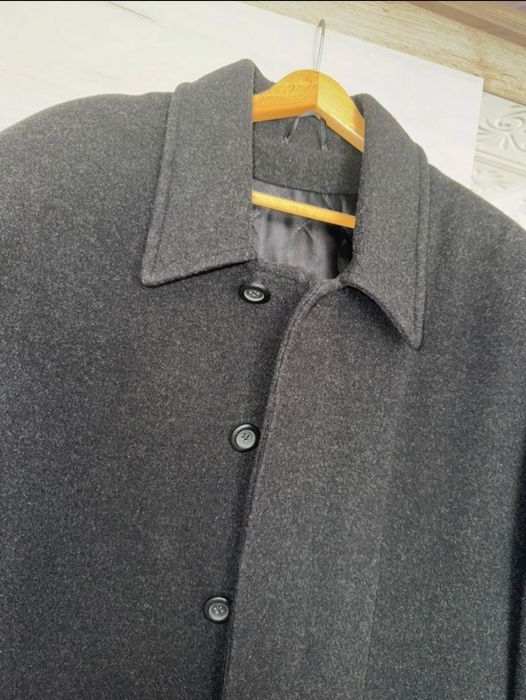 Vând haina barbati din stofa mărime xxl