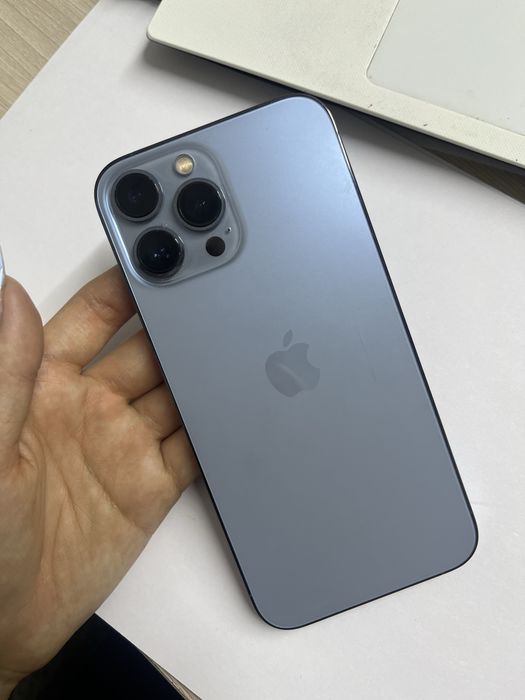 Продается айфон 13 про макс