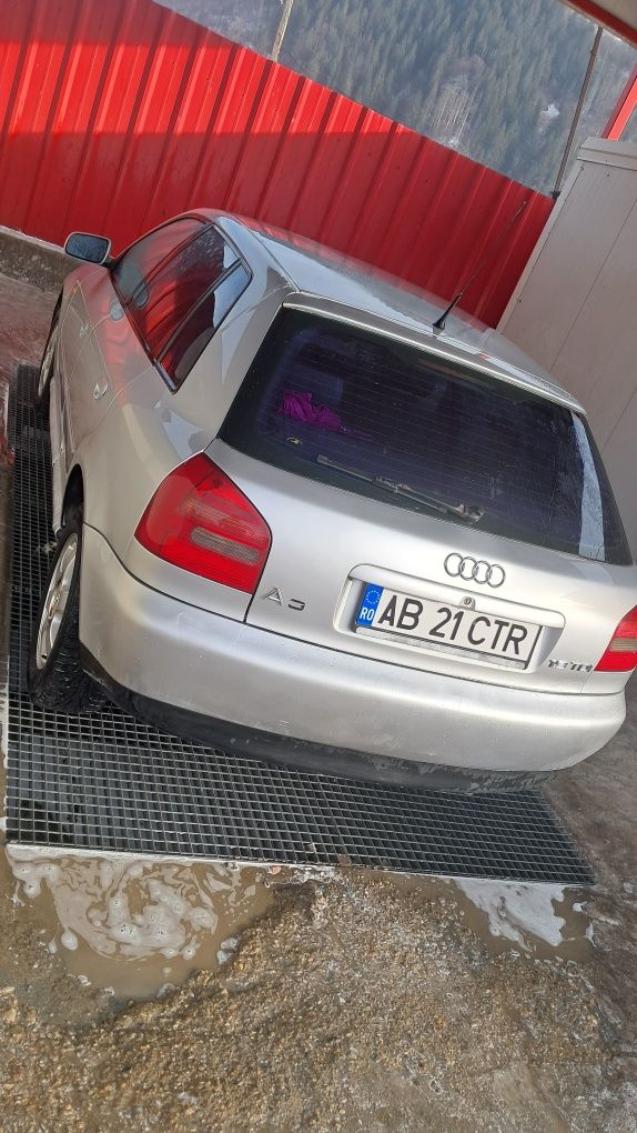 Vând audi A3 motor 1.9
