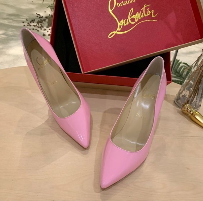 Туфли новые не ношенные 37 размер. Туфли по 8000 тыс., мюли по 7000