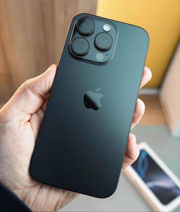 iPhone 16 Pro 256Gb Natural Black Akk: 93% Radnoy
