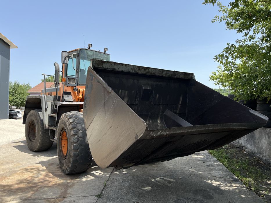 Incarcator frontal Vola Komatsu WA 320 stare foarte buna