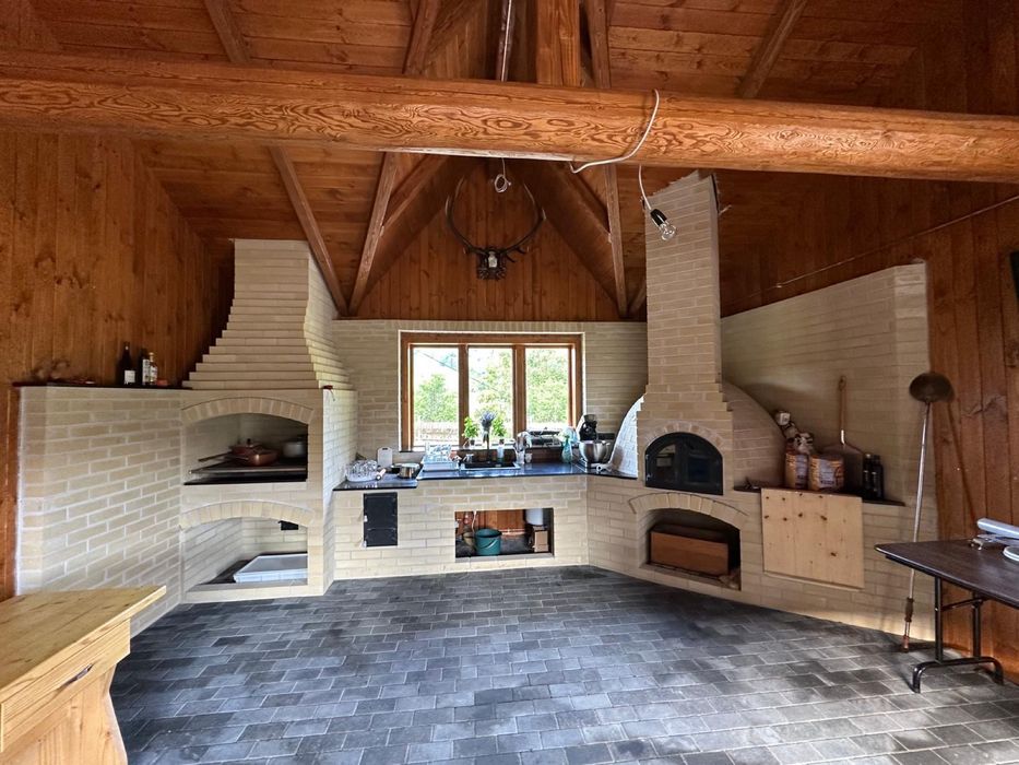 Cabana cu foisor revelion