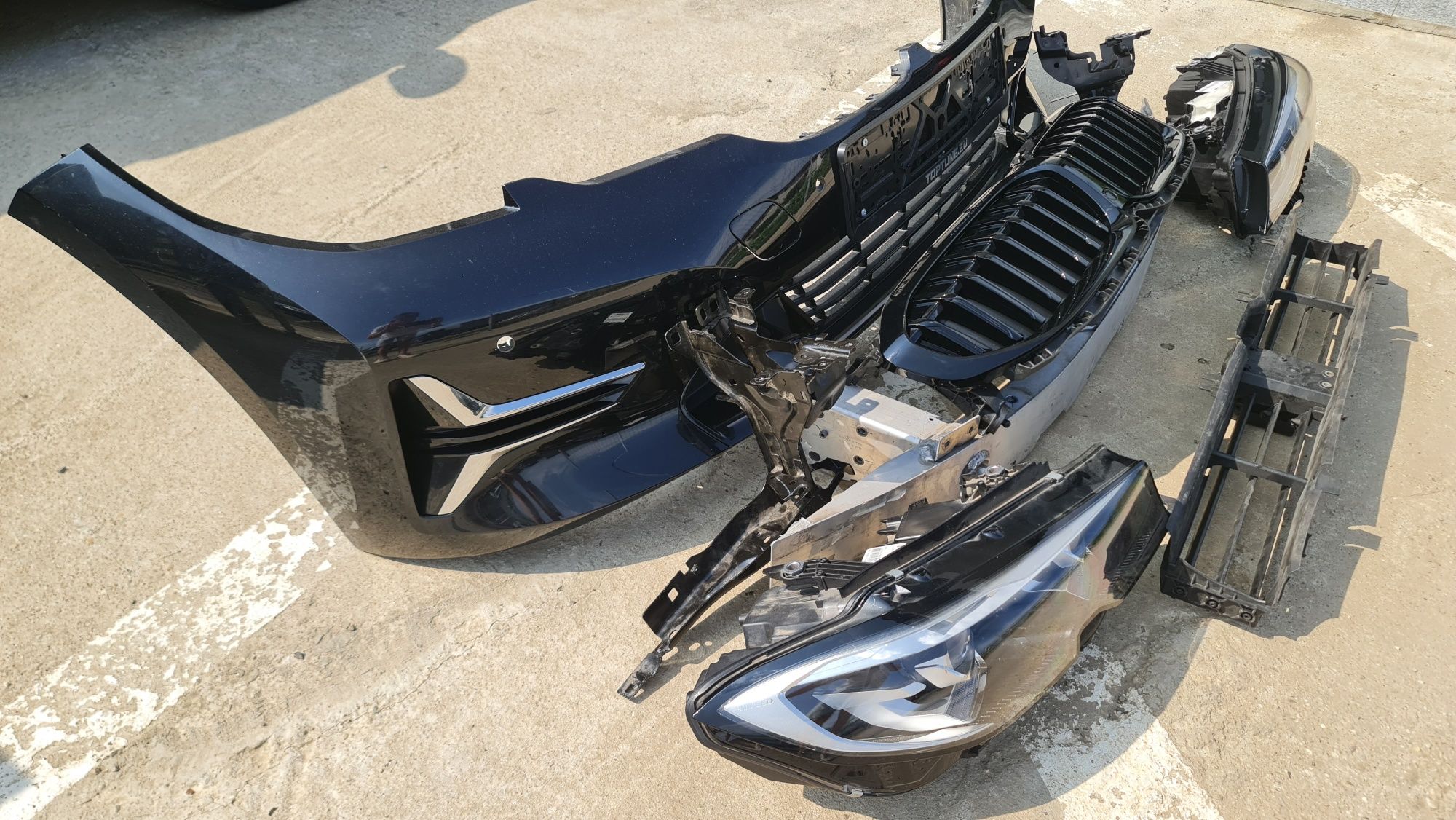 Faruri aripa trager bara grila capota suport BMW 3 g20 g21