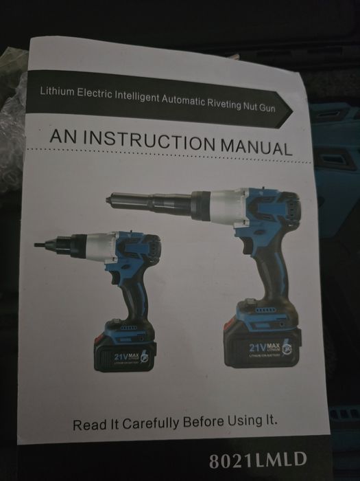Lithium Electric Intelligent Automatic Riveting Nut Gun" (Литиев елект