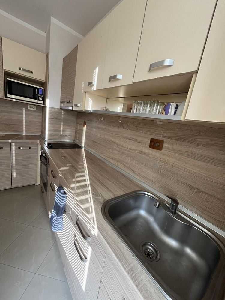 Дава се под наем Тристаен апартамент в Пловдив, Кършияка - 110 кв.м за 550 € - Снимка #14