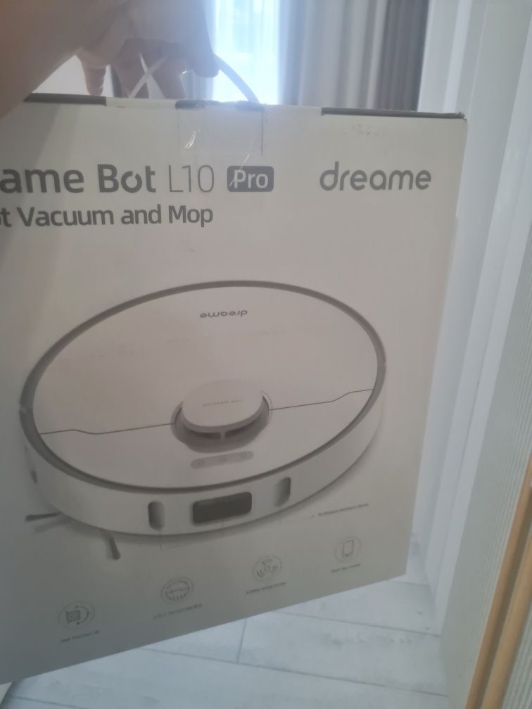 Робот-пылесос Dreame 10