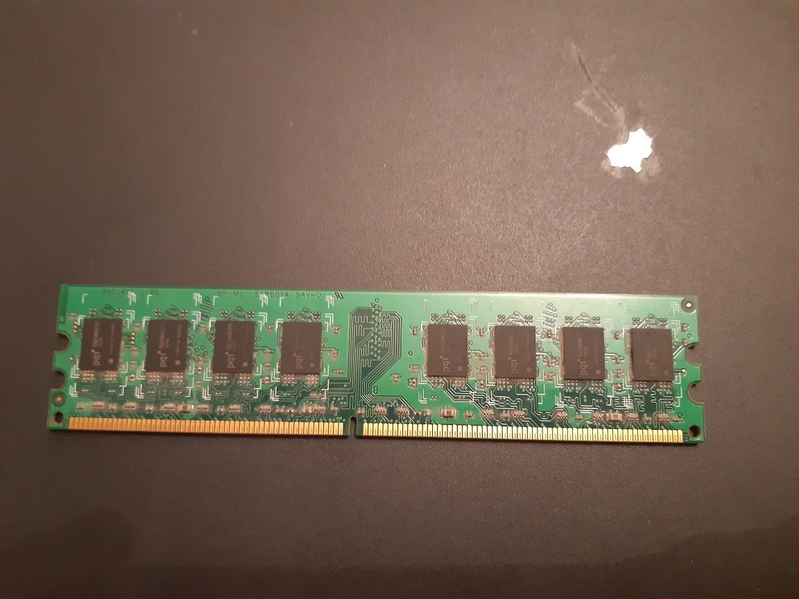 (ОЗУ) на 2 GB DDR2