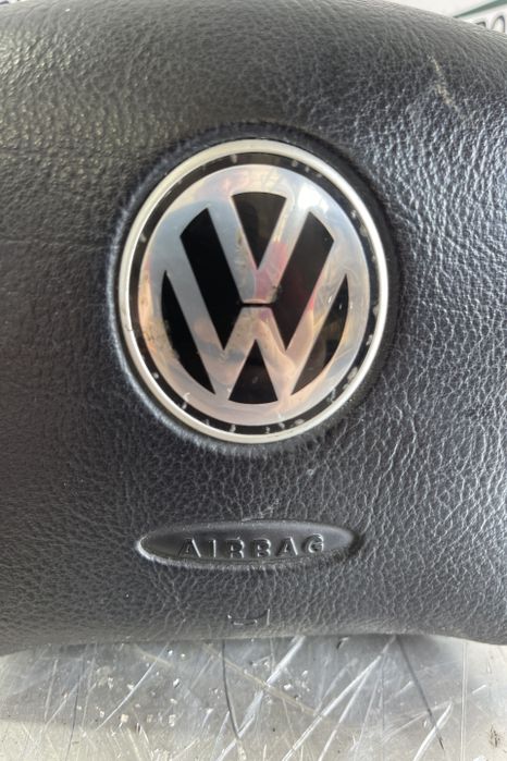 Airbag volan / sofer 3B0880201AE / 3B0 880 201 AE Volkswagen VW Golf