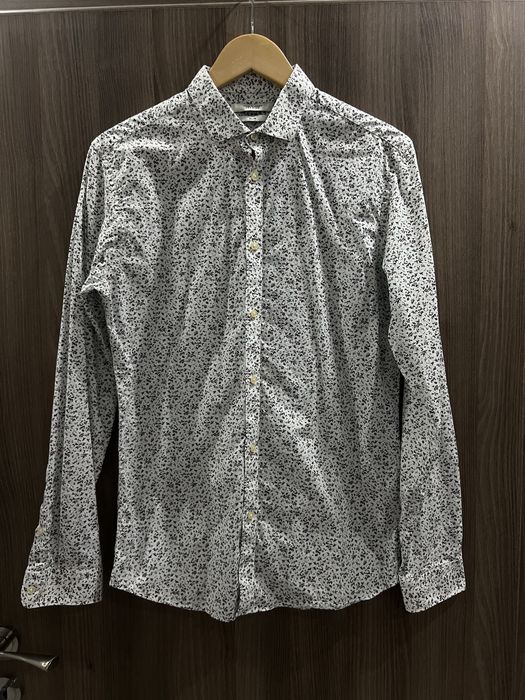 Мъжки ризи, обличани 1-2 пъти