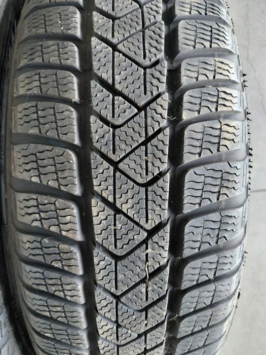 205 60 r17 M+S 8 mm