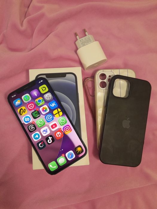 iPhone 12 64gb черный