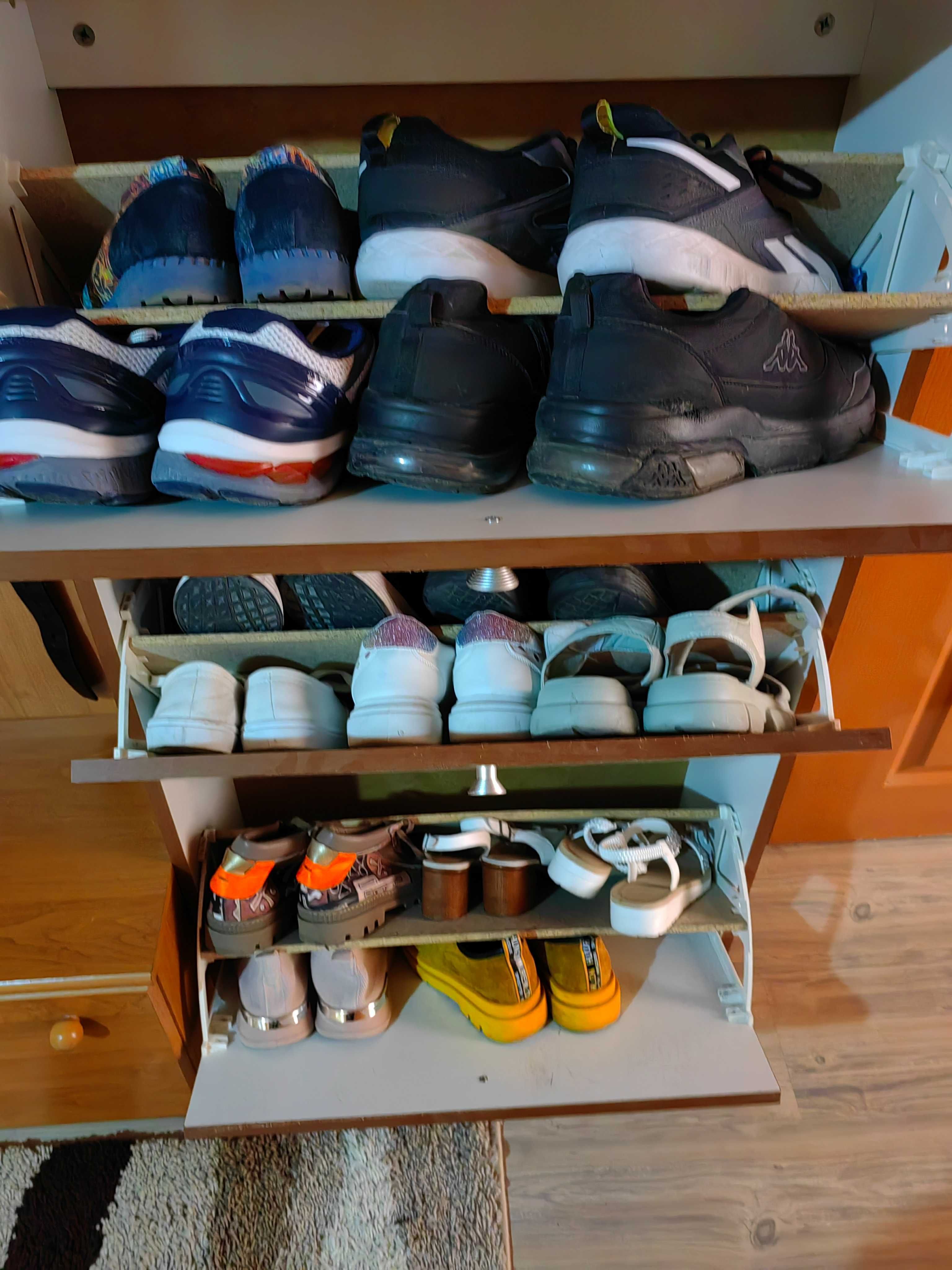 шкаф за обувки  на Виденов
