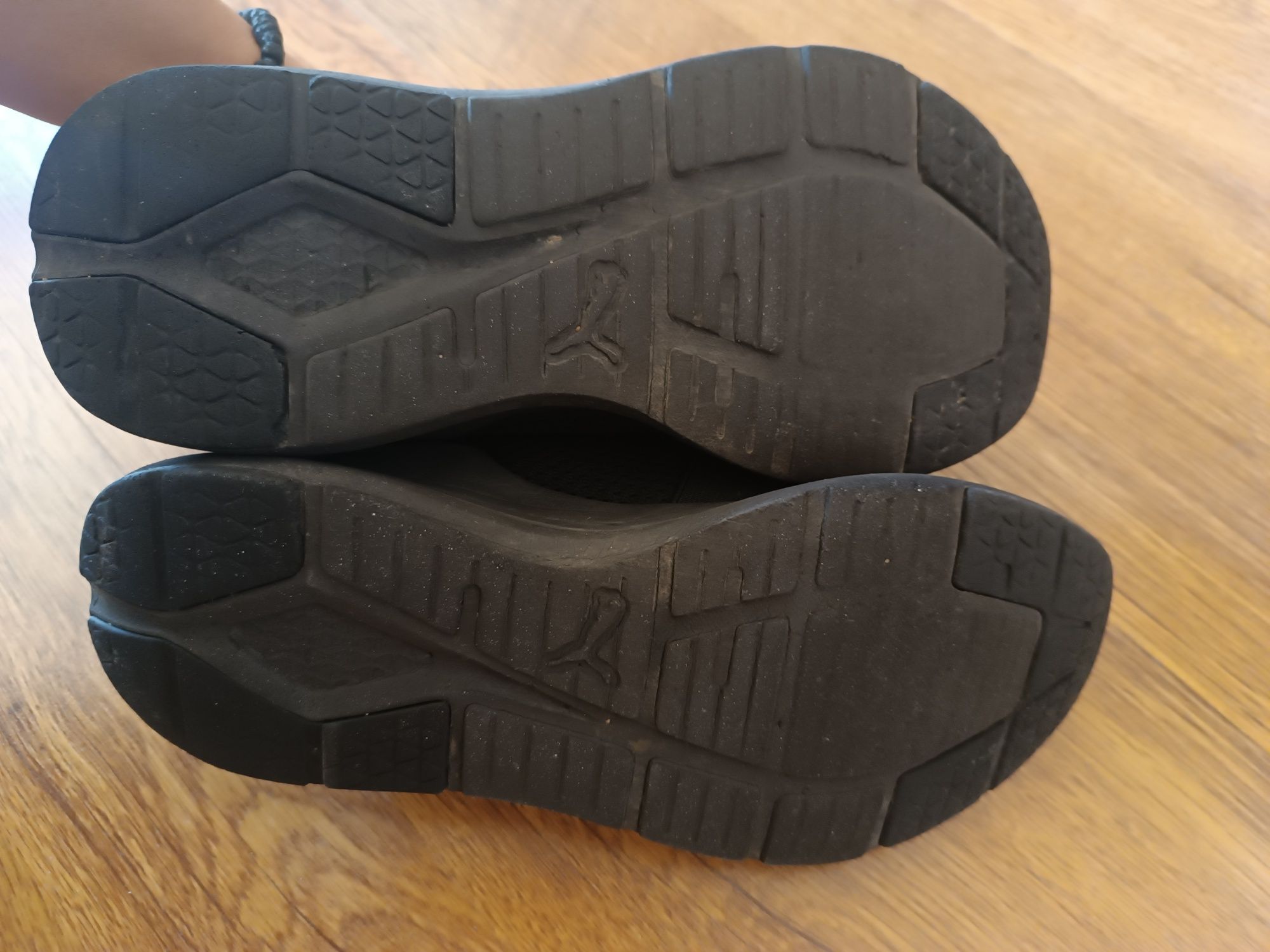 Маратонки Puma размер 38.5