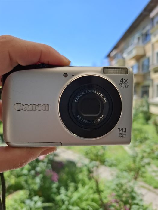 Комплект Дититална камера компактен Фотоапарат CANON Powershot S2200is