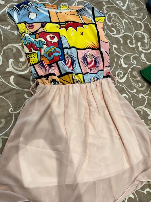 Дамска риза и рокли