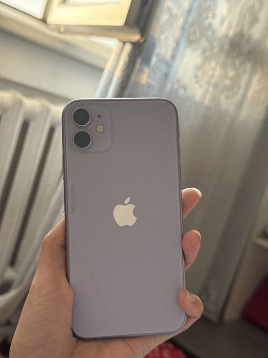 Iphone 11 (128 gb)