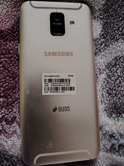 Huawei P30 lite, Samsung A6 Duos