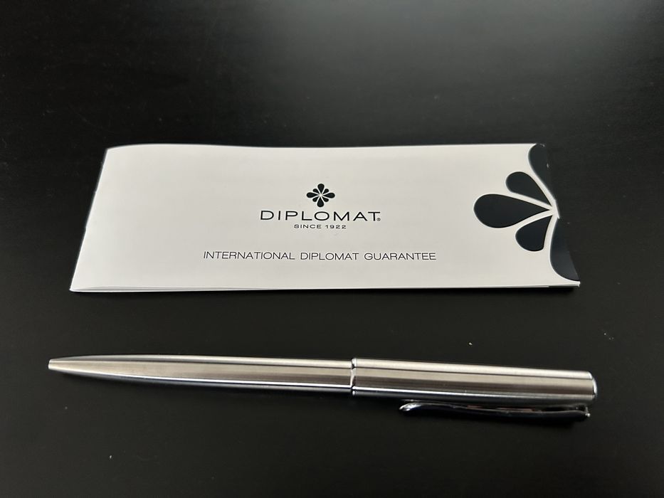 Химикалка Diplomat Traveller Stainless Steel