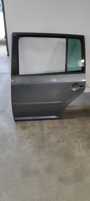Usa stanga spate volkswagen vw touran 1t1 cod culoare LD7X