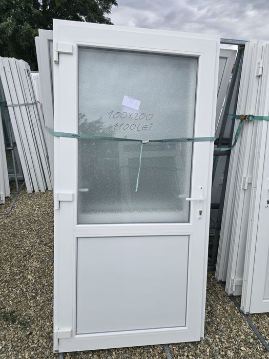 termopan usi simple noi albe de la 900lei