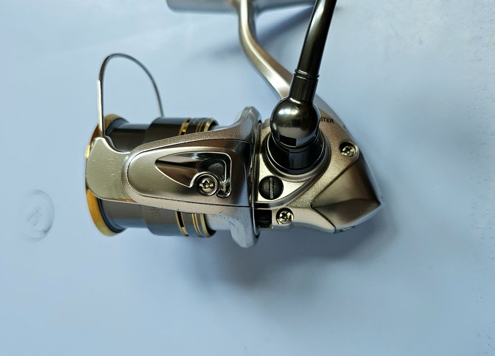 Макара Shimano Biomaster 2000S