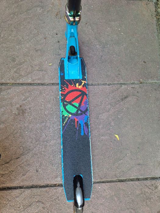 Custom тротинетка за трикове