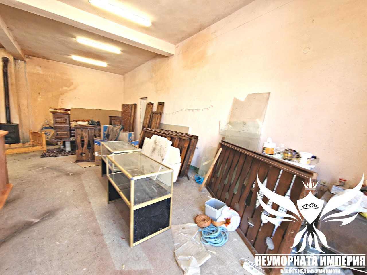 Дава се под наем Склад в Асеновград - 85 кв.м за 210 € - Снимка #5