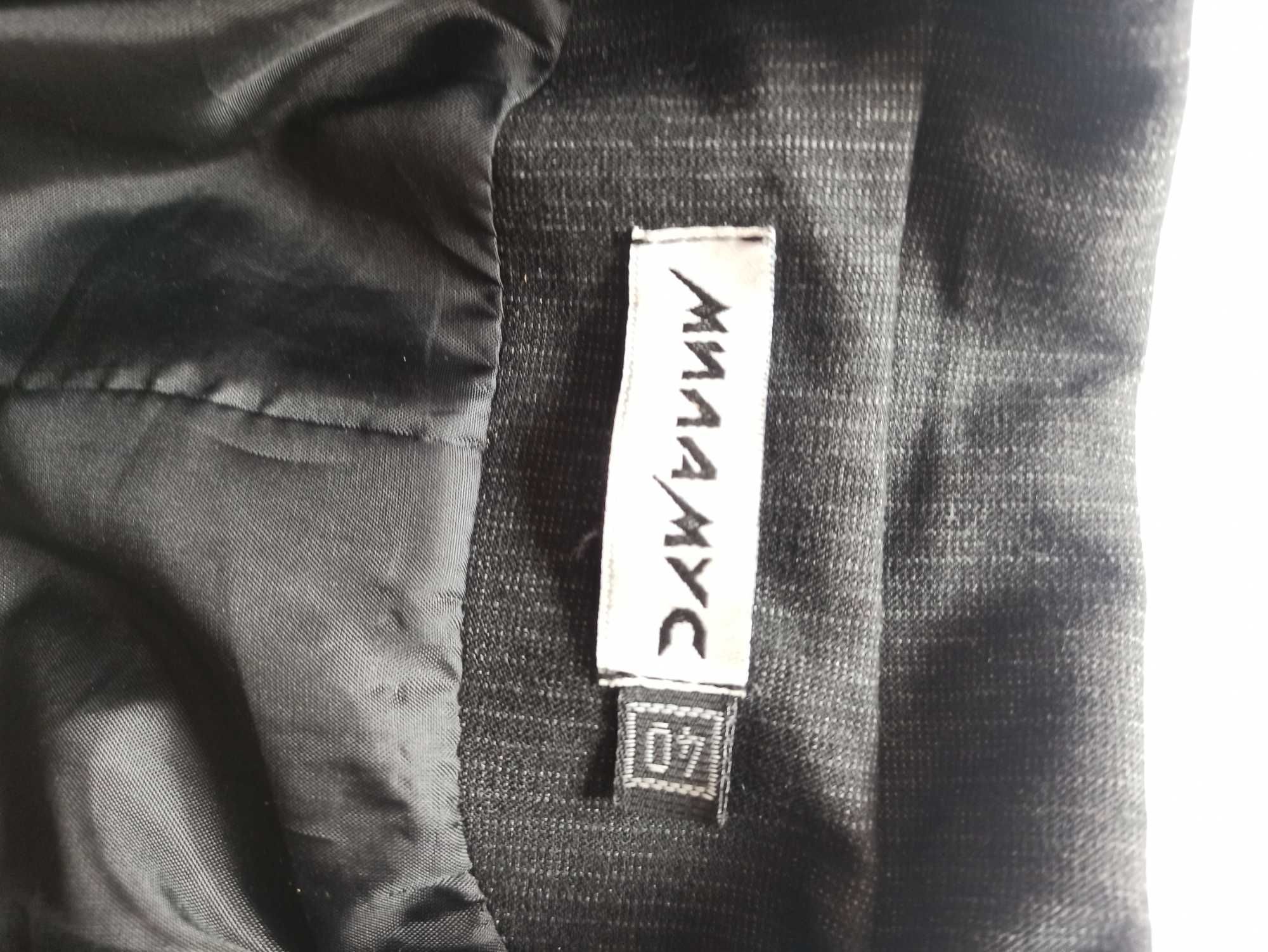Костюм марка Миламус, размер S