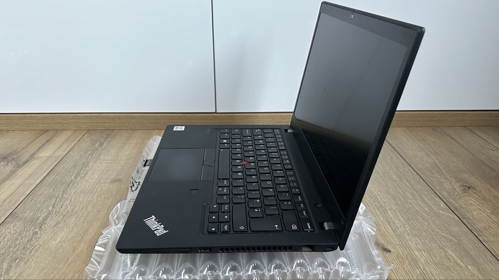 Лаптоп Lenovo Thinkpad T14 Gen 1 Intel i5 -10210u 16GB 256GB SSD